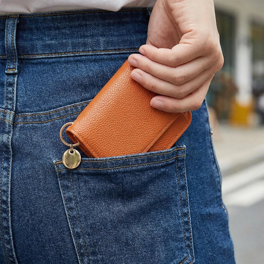 👜 Retro plånbok i handformat med plats för flera kort och en dold ficka