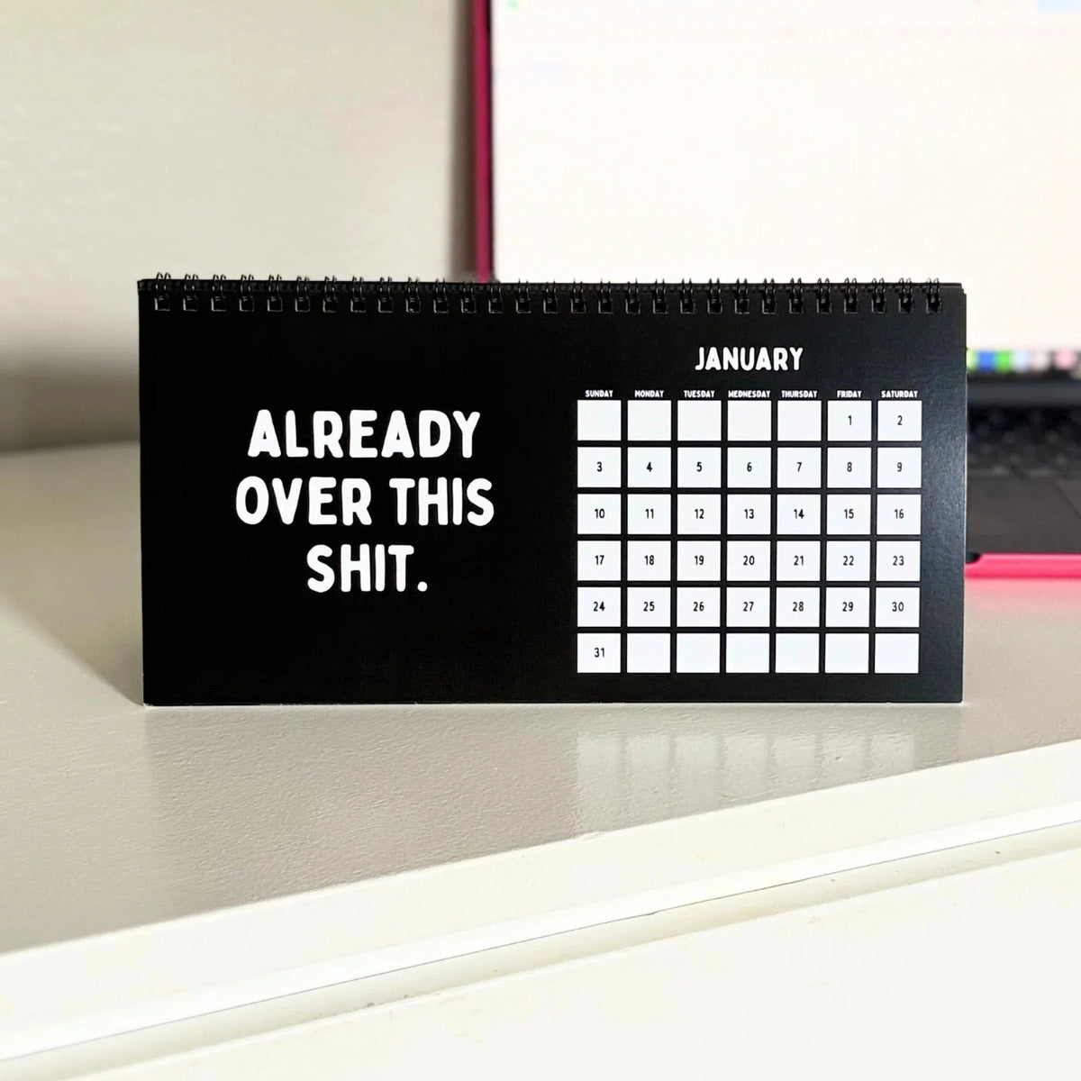 2027 saker jag vill säga på jobbet, men inte kan – Kalender