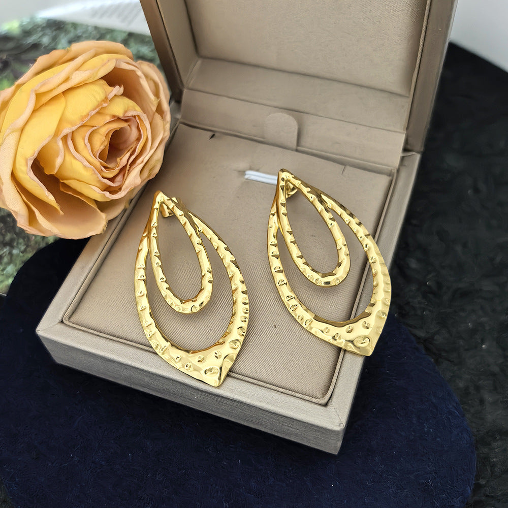 "Abstrakt kärlek" örhänge