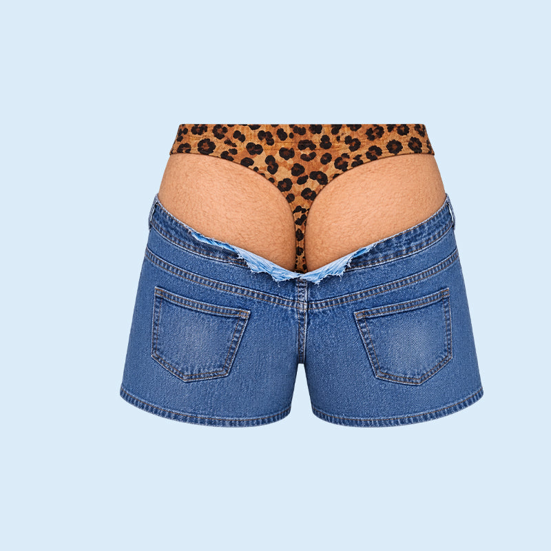 Roliga badshorts i leopardmönster som ser ut som jeans | Originella badshorts med illusionseffekt