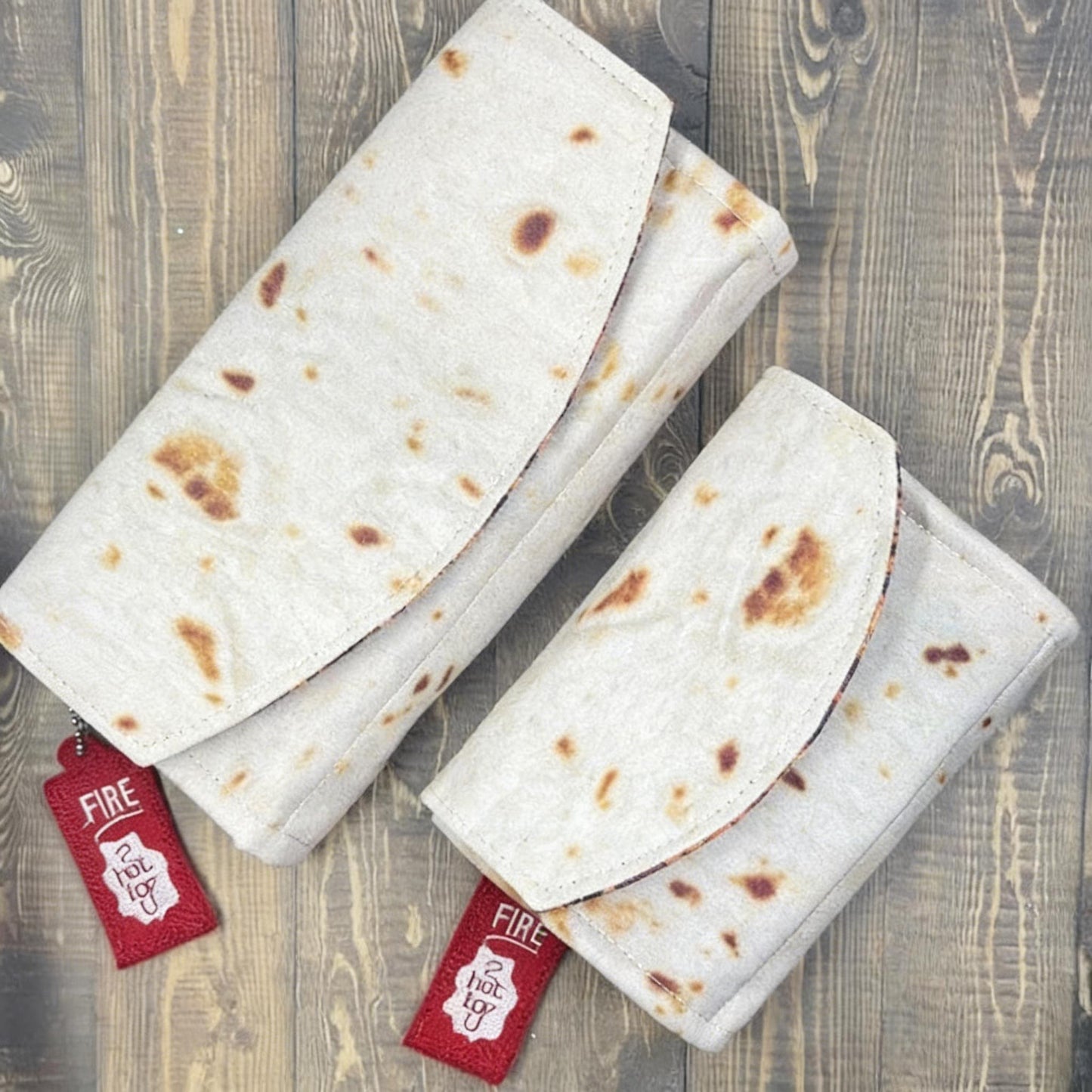 🔥 Burrito-plånboken – Din allt-i-ett-stil och förvaringsväska! 🌯✨