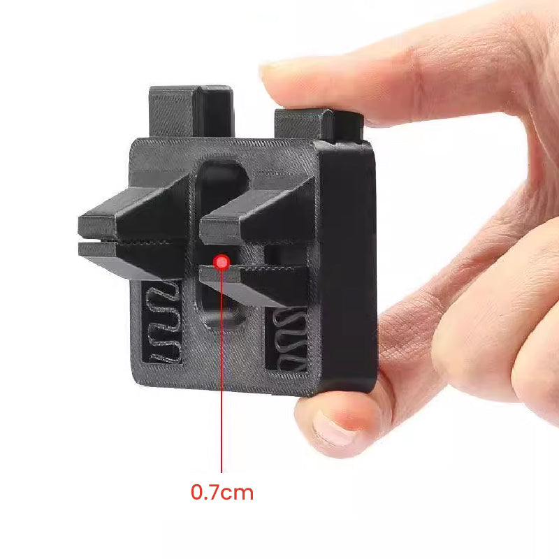 🔧 Köp 1 få 1 gratis⚡ Elektrisk trådsvetsfixtur – justerbara klämmor, värmebeständig & precisionsinriktning – för elektronik, bilreparation & DIY 💪✨