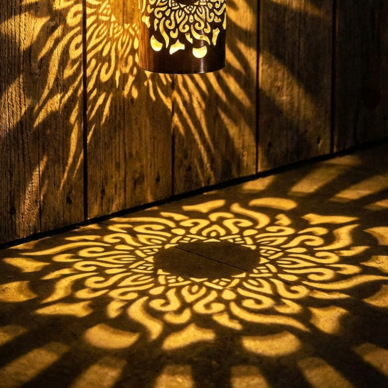 🌞 NU 50 % RABATT! 🌀 Mandala-sollampa – Vackra mönsterprojektioner, dubbel funktion för montering på golv och vägg, vattentät enligt IP65 samt automatisk på-/avstängning