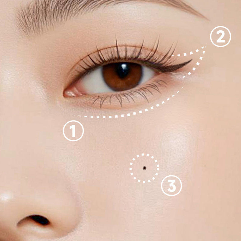 🥳2026 års bästsäljare🥳💞 Över 50 000 sålda exemplar! 💄✨ 50 % rabatt! 3-i-1-set med eyeliner och mascara för undre fransarna – skapa perfekt eyeliner och fransmakeup på bara några sekunder. Vattenfast och kladdar inte. Du behöver inte ha en stadig hand! 👁️
