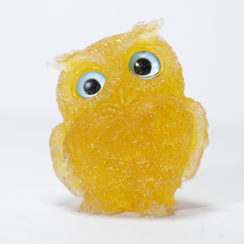Söt dekorativ ugglefigur