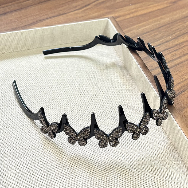 💥Set med vågformade kristallhårband – Lätt, halkfritt och flickaktigt hårsmycke, glittrande vågformade hårband med kristalldetaljer för bröllop och vardagsbruk, flickaktiga och feminina accessoare