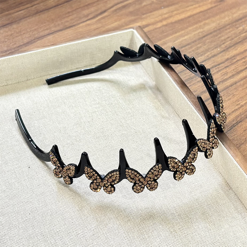 💥Set med vågformade kristallhårband – Lätt, halkfritt och flickaktigt hårsmycke, glittrande vågformade hårband med kristalldetaljer för bröllop och vardagsbruk, flickaktiga och feminina accessoare