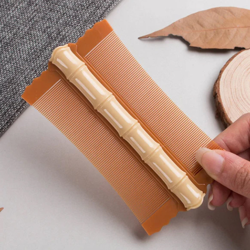 🎋 Bamboo Styling – dubbelsidig kam med täta tänder | Tar bort löss och mjäll | Ergonomiskt grepp | Passar alla hårtyper | För vuxna, barn och husdjur 🌿